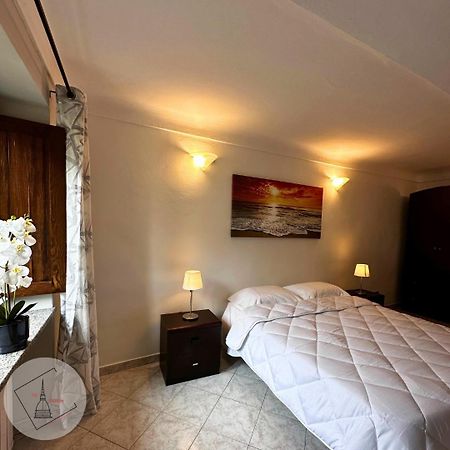 Tra Mole E Castello By To Room Turin Luaran gambar