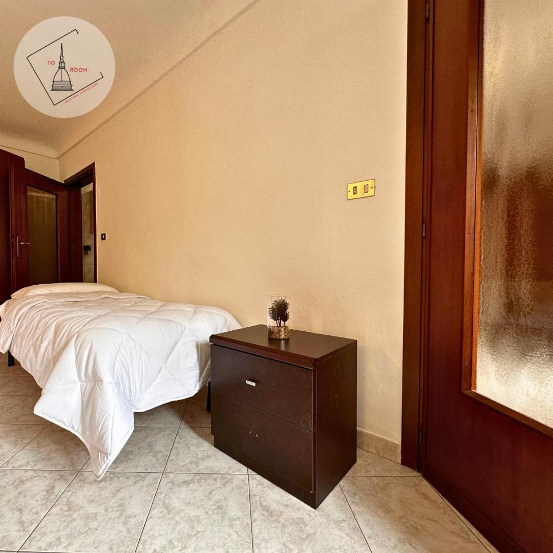 Tra Mole E Castello By To Room Turin Luaran gambar